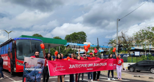 Blitz educativa sobre a importância da doação de sangue é realizada pelo HemoamMobilização faz parte das ações da instituição em alusão ao Junho Vermelho. Blitz educativa sobre a importância da doação de sangue é realizada pelo Hemoam