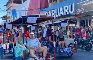 Detran Amazonas orienta tricicleiros sobre segurança no trânsito em ParintinsA segurança viária foi o tema principal do encontro promovido pela instituição. Detran Amazonas orienta tricicleiros sobre segurança no trânsito em Parintins