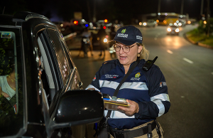 Detran autua mais de 500 condutores entre os dias 6 e 11 de junhoA ação teve como foco promover um trânsito ainda mais seguro no período do feriado prolongado. Detran autua mais de 500 condutores entre os dias 6 e 11 de junho