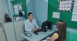 Pneumologista destaca a importância do tratamento para pacientes que convivem com asmaPesquisas apontam que a pandemia da Covid-19 contribuiu para o avanço da doença em território brasileiro. Pneumologista destaca a importância do tratamento para pacientes que convivem com asma