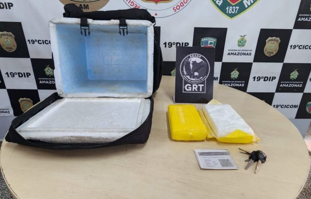 Polícia prende homem suspeito de fazer delivery de drogas