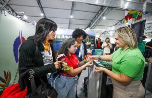 Amazonas presente na 75ª Reunião Anual da Sociedade Brasileira para o Progresso da Ciência (SBPC), em CuritibaAs ações desenvolvidas por renomadas instituições do Amazonas, ligadas às áreas de ensino, pesquisa e de Ciência, Tecnologia e Inovação (CT&I), estão sendo apresentadas no maior evento científico da América Latina. Amazonas presente na 75ª Reunião Anual da Sociedade Brasileira para o Progresso da Ciência (SBPC), em Curitiba