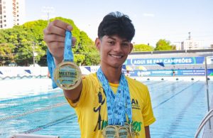 Atleta amazonense quebra recordes no Meeting Norte de Natação em RoraimaCaio Arcos conquistou seis medalhas de ouro e alcançou o melhor índice técnico da competição em sua categoria. Atleta amazonense quebra recordes no Meeting Norte de Natação em Roraima