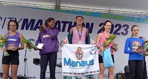 Atleta do ‘Manaus Olímpica’ é campeã da meia-maratona de 21 km em São PauloNa maior cidade do país, uma atleta do programa “Manaus Olímpica” subiu ao lugar mais alto do pódio. Atleta do ‘Manaus Olímpica’ é campeã da meia-maratona de 21 km em São Paulo