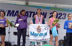 Atleta do ‘Manaus Olímpica’ é campeã da meia-maratona de 21 km em São PauloNa maior cidade do país, uma atleta do programa “Manaus Olímpica” subiu ao lugar mais alto do pódio. Atleta do ‘Manaus Olímpica’ é campeã da meia-maratona de 21 km em São Paulo