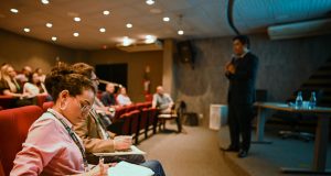 Escola do Legislativo da CMM encerra inscrições para 91 cursos na próxima segunda-feira (31/07)Vagas são para cursos EAD gratuitos com direito à certificado pela Escola do Legislativo. Escola do Legislativo da CMM encerra inscrições para 91 cursos na próxima segunda-feira (31/07)
