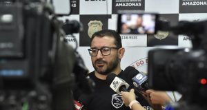 Homem é preso por envolvimento em extorsão mediante sequestroVítima foi sequestrada no conjunto Amazonino Mendes (Mutirão), bairro Novo Aleixo, zona norte. Homem é preso por envolvimento em extorsão mediante sequestro