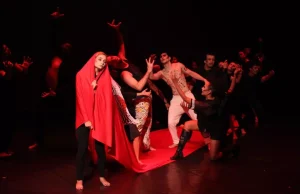 Liceu de Artes e Ofícios Claudio Santoro estreia o espetáculo Corpo-Sentimento: O Clube da MadrugadaGrupo Experimental de Teatro (GET) do Liceu lançou montagem em homenagem ao movimento Clube da Madrugada protagonizado por artistas amazonenses nos anos 50. Liceu de Artes e Ofícios Claudio Santoro estreia o espetáculo Corpo-Sentimento: O Clube da Madrugada