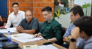 Missão do BID e Governo do Amazonas definem as políticas a serem adotadas no Prosai ParintinsNa última etapa antes da aprovação do empréstimo, banco financiador discute aspectos técnicos, legais, sociais e ambientais do programa. Missão do BID e Governo do Amazonas definem as políticas a serem adotadas no Prosai Parintins