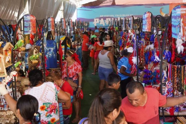 Parintins 2023 Mostra de Artesanato e Economia Solidária e Feira de Artesanato Indígena geram receita de mais de R$ 1 milhão para artesãos Parintins 2023: Mostra de Artesanato e Economia Solidária e Feira de Artesanato Indígena geram receita de mais de R$ 1 milhão para artesãos