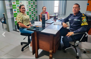 Parintins: Polícia Militar realiza reunião de alinhamento para a 18ª edição do Festival Folclórico do Mocambo do Arari na zona ruralO evento se estabelece como um dos principais pós Festival Folclórico da ilha tupinambarana. Parintins: Polícia Militar realiza reunião de alinhamento para a 18ª edição do Festival Folclórico do Mocambo do Arari na zona rural