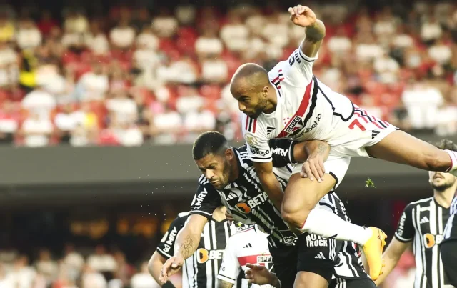 Atlético-MG derrota São Paulo no Morumbi