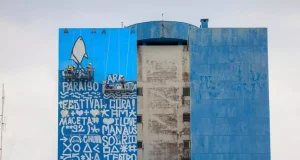 Em Manaus, edifícios se transformam em ‘telas gigantes’ para receber criações artísticasAs artes urbanas contemplam temáticas amazônicas de renomados artistas da região. Em Manaus, edifícios se transformam em ‘telas gigantes’ para receber criações artísticas