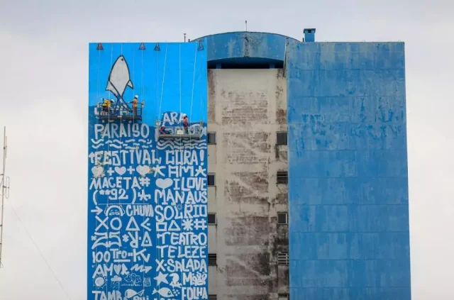 Em Manaus, edifícios se transformam em ‘telas gigantes’ para receber criações artísticas