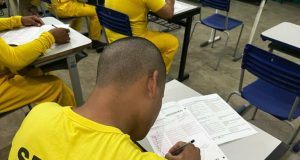 Encceja 2023: Seap bate recorde com 1.066 custodiados inscritos no estadoO exame também atende as Pessoas Privadas de Liberdade (PPL´s) contribuindo para a reintegração pós-cárcere. Encceja 2023: Seap bate recorde com 1.066 custodiados inscritos no estado