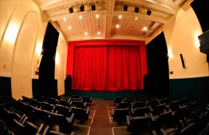 Festival Amazonas de Dança ocupa espaços culturais de ManausAtividades acontecem no Teatro da Instalação, Gebes Medeiros, Palacete Provincial e Largo de São Sebastião. Festival Amazonas de Dança ocupa espaços culturais de Manaus