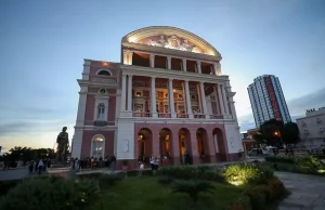 Teatro Amazonas é palco do 5º Festival de Cinema da AmazôniaCom entrada gratuita, a edição 2023 'Olhar do Norte', será realizado de 22 a 25 de agosto. Teatro Amazonas é palco do 5º Festival de Cinema da Amazônia