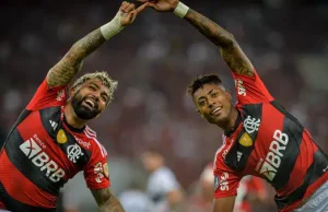 Flamengo vence Olimpia e abre vantagem para o próximo jogo Time Rubro-negro larga na frente nas oitavas da Libertadores. Flamengo vence Olimpia e abre vantagem para o próximo jogo