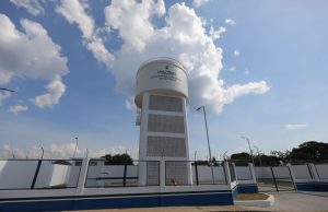 Governador Wilson Lima entrega obra que amplia o sistema de abastecimento de água em MauésA construção de quatro novos poços com 60 metros de profundidade e um reservatório elevado foi realizada com recursos do Estado. Governador Wilson Lima entrega obra que amplia o sistema de abastecimento de água em Maués