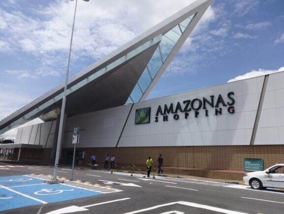 Governo do Estado inaugura Feira de produtos Regionais no Amazonas Shopping