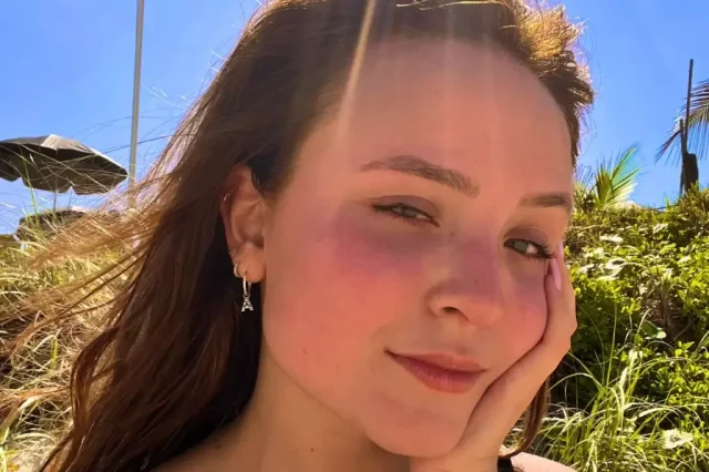 Larissa Manoela rompe com os pais e abre mão de seu patrimônio2 'Lei Larissa Manoela' : Deputados propõe projeto para proteger artistas infantis