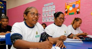 Matrículas de novos alunos para o segundo semestre do EJA acontecem na próxima sexta-feira (04/08)As aulas do 2º semestre letivo da Educação de Jovens e Adultos iniciam na próxima segunda-feira (07/08). Matrículas de novos alunos para o segundo semestre da Educação de Jovens Alunos (EJA) acontecem na próxima sexta-feira
