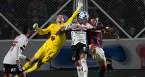 São Paulo perde para o San Lorenzo na Sul-AmericanaO Tricolor terá que vencer no próximo jogo. São Paulo perde para o San Lorenzo na Sul-Americana