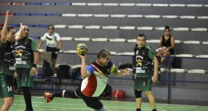 Taça Manaus de Handebol Master reúne 300 atletas no Ginásio Renné MonteiroEvento contou com atletas do estado de Roraima e de municípios do Amazonas. Taça Manaus de Handebol Master reúne 300 atletas no Ginásio Renné Monteiro