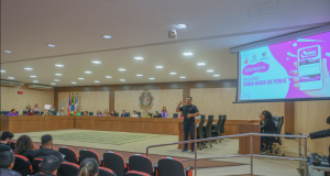 Tribunal de Justiça do Amazonas e Polícia Militar lançam Aplicativo Ronda Maria da PenhaO aplicativo modernizará a operacionalização do Ronda Maria da Penha no acompanhamento das Medidas Protetivas de Urgências deferidas pela Justiça em favor das vítimas de violência de gênero. Tribunal de Justiça do Amazonas e Polícia Militar lançam Aplicativo Ronda Maria da Penha