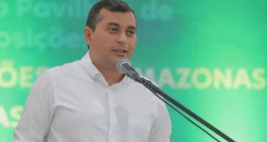 Wilson Lima anuncia pagamento de R$ 47 milhões de abono do Fundef para a próxima terça-feira (15/08)Aproximadamente 26 mil professores e pedagogos, que atuaram na rede estadual de 1998 a 2007, receberão o pagamento. Wilson Lima anuncia pagamento de R$ 47 milhões de abono do Fundef para a próxima terça-feira (15/08)