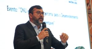 Wilson Lima autoriza pagamento do ‘Guardiões da Floresta’ para 6,4 mil famílias de unidades de conservação do AmazonasCada beneficiário do programa vai receber R$ 1,2 mil, referentes a 12 meses do benefício. Wilson Lima autoriza pagamento do ‘Guardiões da Floresta’ para 6,4 mil famílias de unidades de conservação do Amazonas