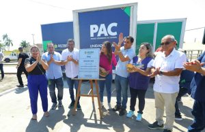 Wilson Lima inaugura unidade móvel do PAC em Maués, a segunda do Baixo Amazonas Esta é a 21ª unidade de Pronto Atendimento ao Cidadão do estado, sendo a segunda na região do Baixo Amazonas. Wilson Lima inaugura unidade móvel do PAC em Maués, a segunda do Baixo Amazonas