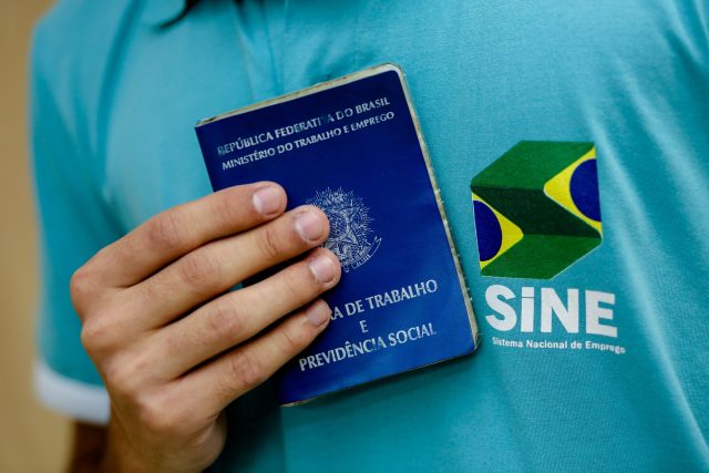 Sine Manaus oferta 225 vagas de emprego nesta quarta-feira