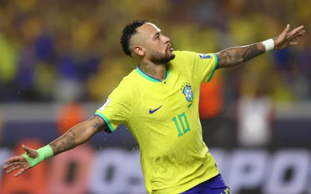 Brasil goleia a Bolívia em estreia nas Eliminatórias Brasil goleia a Bolívia em estreia nas Eliminatórias