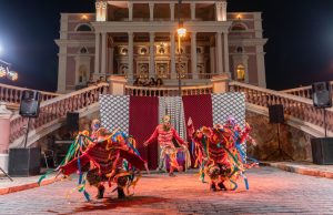 Companhia leva espetáculo gratuito para terminais de ônibus de ManausApresentações de dança ocorrem neste fim de semana e na segunda-feira. Companhia leva espetáculo gratuito para terminais de ônibus de Manaus