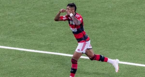 Flamengo quebra invencibilidade do Botafogo no Nilton SantosO time Rubro-Negro superou o rival por 2 a 1. Flamengo quebra invencibilidade do Botafogo no Nilton Santos