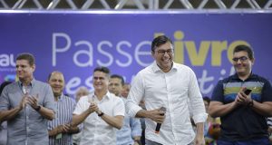 Governo do Amazonas repassa mais R$ 20 milhões à Prefeitura de Manaus para o Passe Livre EstudantilOs recursos do convênio firmado por meio da UGPE beneficiam cerca de 170 mil estudantes da rede pública. Governo do Amazonas repassa mais R$ 20 milhões à Prefeitura de Manaus para o Passe Livre Estudantil