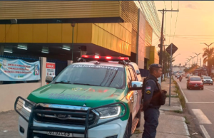 Homem é preso pelo crime de estelionato em Manaus O suspeito se passava por outra pessoa no momento da tentativa de sacar o FGTS. Homem é preso pelo crime de estelionato em Manaus