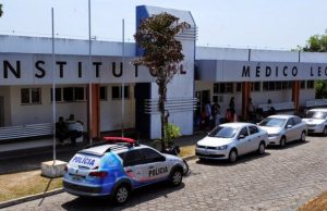 IML busca localizar família de homem falecido em ManausVítima de arma de fogo, corpo de 31 anos é natural de Santarém (PA). IML busca localizar família de homem falecido em Manaus