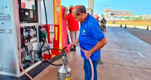 No interior do Amazonas, Ipem realização fiscalização e constata irregularidades em bicos de combustíveis e balançasAo todo, 28 municípios receberam a visita das equipes do órgão, que realizaram a verificação de mais de 2,1 mil instrumentos e em 1.123 estabelecimentos. No interior do Amazonas, Ipem realização fiscalização e constata irregularidades em bicos de combustíveis e balanças