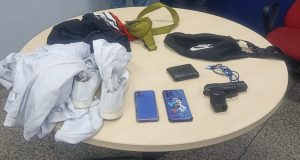 Polícia prende dupla por roubo na zona oeste de ManausO caso ocorreu na madrugada desta segunda-feira (18/09). Polícia prende dupla por roubo na zona oeste de Manaus