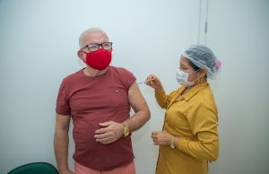 Prefeitura oferecerá nove pontos para atualização vacinal contra Covid-19 neste sábado, 23/9A população pode conferir a situação vacinal e saber qual a dose do imunizante a receber, por meio da plataforma on-line Imuniza Manaus. Prefeitura oferecerá nove pontos para atualização vacinal contra Covid-19 neste sábado, 23/9