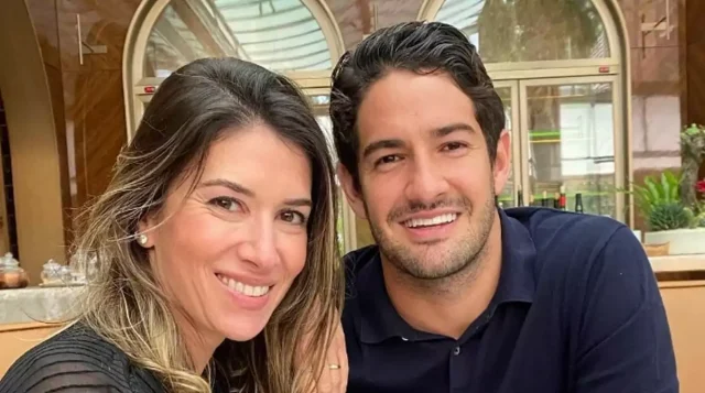 Rebeca Abravanel está grávida de seu 1° filho com o Alexandre Pato