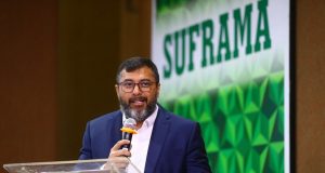 Atividade econômica na ZFM é essencial ao desenvolvimento sustentável, diz Wilson Lima em conferência da EletrosGovernador discursou na abertura do encontro que discute importância do polo de ar-condicionado da Zona Franca de Manaus, o segundo maior do mundo Atividade econômica na ZFM é essencial ao desenvolvimento sustentável, diz Wilson Lima em conferência da Eletros