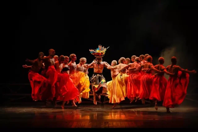 Balé Folclórico do Amazonas estreia novo espetáculo no Teatro Amazonas