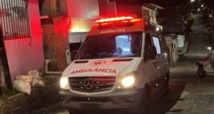 Briga entre marido e mulher acaba com avó acertando cabeça do neto de dois anos; entenda o caso. Briga entre marido e mulher acaba com avó acertando cabeça do neto de dois anos; entenda o caso.
