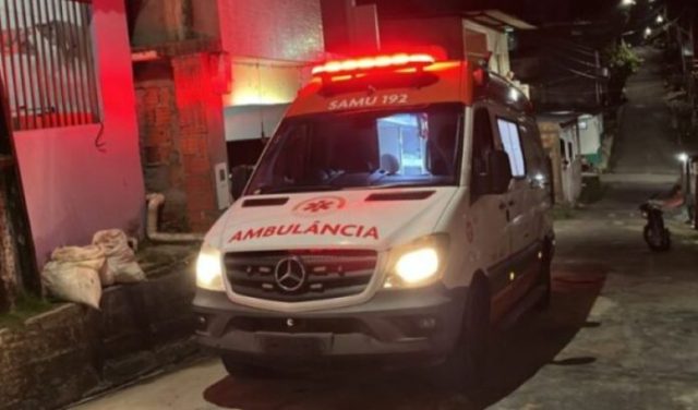 Briga entre marido e mulher acaba com avó acertando cabeça do neto de dois anos; entenda o caso. Briga entre marido e mulher acaba com avó acertando cabeça do neto de dois anos; entenda o caso.