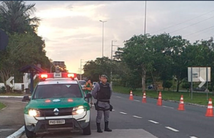 Dois homens são presos em Manaus por embriaguez ao volanteOcorrências foram registradas nas zonas norte e oeste da cidade. Dois homens são presos em Manaus por embriaguez ao volante