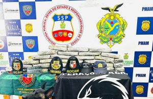 Em Coari, polícia apreendem droga avaliada em R$800 mil Entorpcente foi encontrado com auxílio de cão policial. Em Coarí, polícia apreendem droga avaliada em R$800 mil