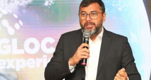 Governador do Amazonas se solidariza com vítimas de acidente aéreo e oferece ajudaWilson Lima colocou o estado para ajudar no que for necessário. Governador do Amazonas se solidariza com vítimas de acidente aéreo e oferece ajuda